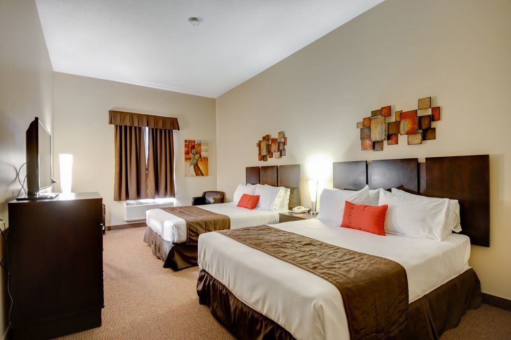 Econo Lodge Inn & Suites Saint Apollinaire Εξωτερικό φωτογραφία